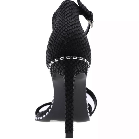 Bcbg heels - Picture 6 of 8